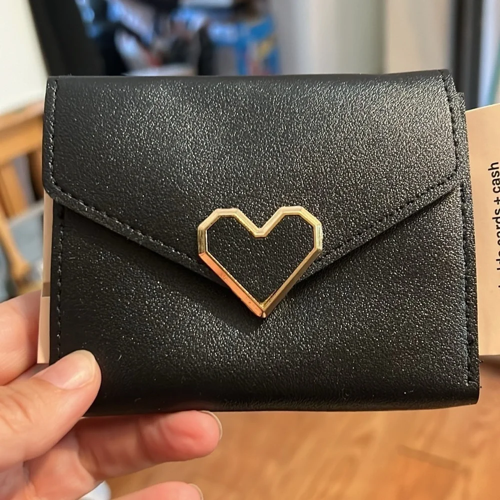 VEGAN LEATHER ID HOLDER WALLET NWT BLACK